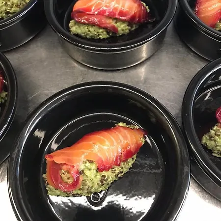 Internos فندق دي هان