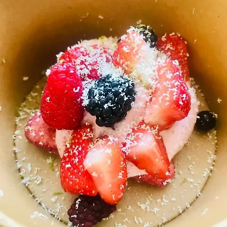 Internos فندق دي هان