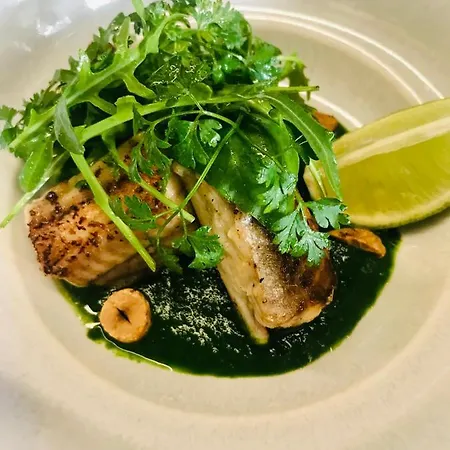 فندق Internos 2*