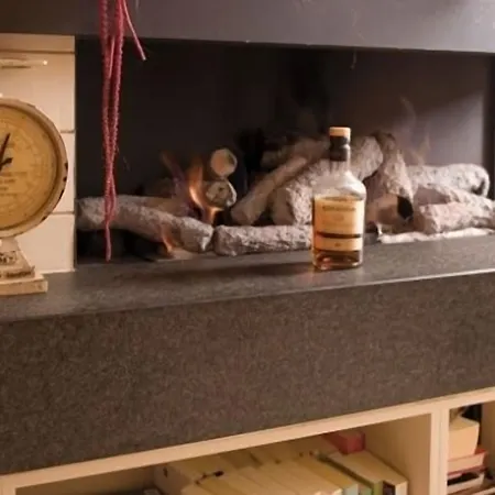 Internos Де-Хаан